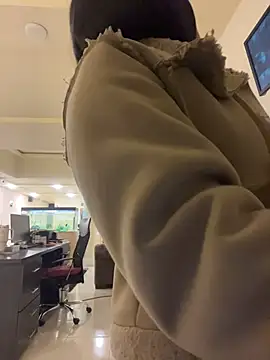 AlyssaRay online show from March 23, 2026, 11:32 am