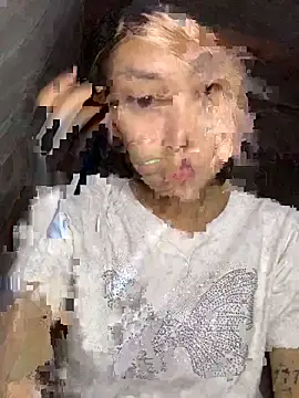 linh-lan1 online show from October 27, 2025, 11:00 am