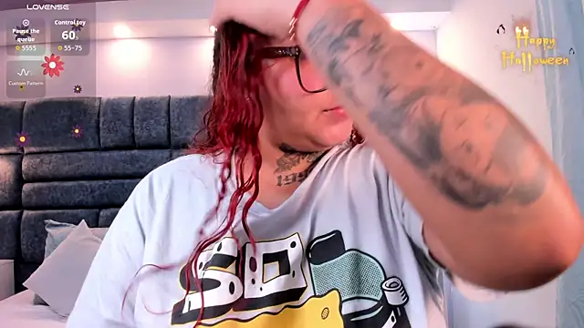 Snapshot of atennea_diiossa chatting on October 23, 2025, 11:42 am atennea diiossa online show from October 23, 2025, 11:42 am