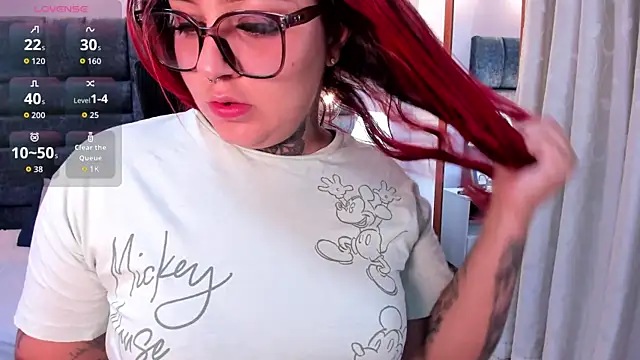 Snapshot of atennea_diiossa chatting on November 24, 2025, 11:54 am atennea diiossa online show from November 24, 2025, 11:54 am