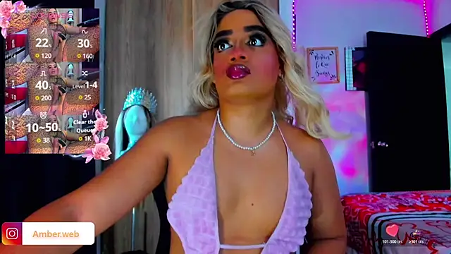 Snapshot of Sofiabigcock22 chatting on May 31, 2026, 12:11 pm Sofiabigcock22 online show from May 31, 2026, 12:11 pm