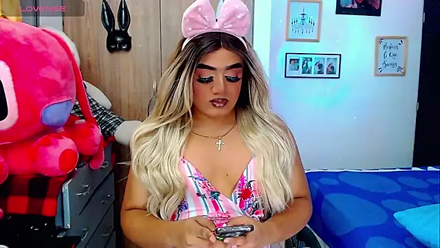 Sofiabigcock22 online show from December 15, 2025, 5:02 am