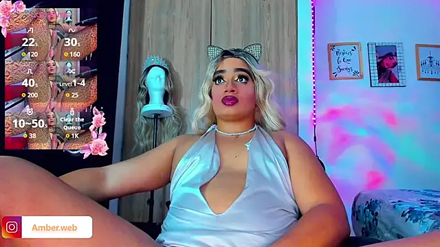 Snapshot of Sofiabigcock22 chatting on May 15, 2026, 1:03 am Sofiabigcock22 online show from May 15, 2026, 1:03 am