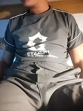 gande 003 online show from November 26, 2025, 4:18 pm