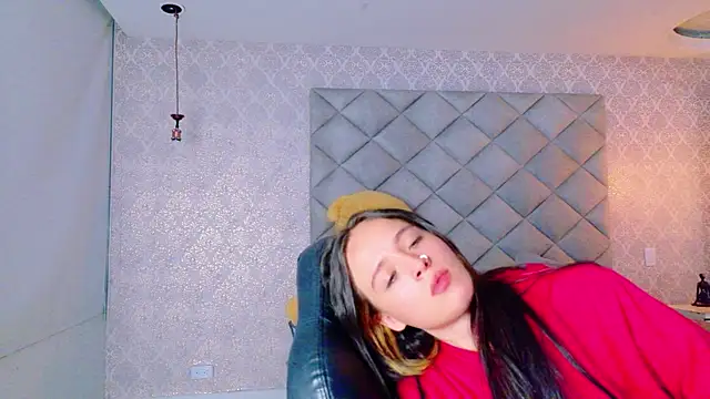 Snapshot of CARO_ADAMS1 chatting on December 16, 2025, 11:58 am CARO ADAMS1 online show from December 16, 2025, 11:58 am