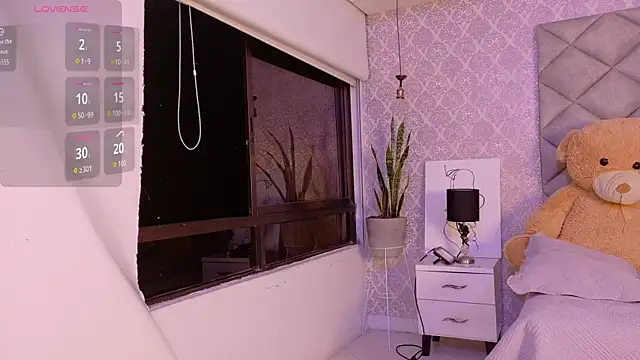 Snapshot of CARO_ADAMS1 chatting on February 10, 2026, 10:58 am CARO ADAMS1 online show from February 10, 2026, 10:58 am