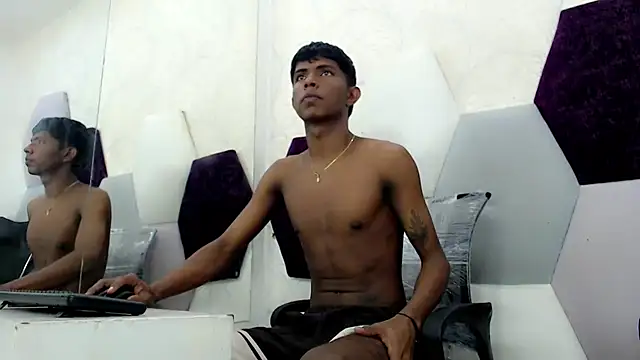 Mick storm online show from November 11, 2025, 6:58 pm