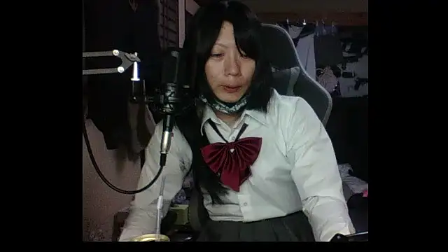 Snapshot of harinyanxxx chatting on November 29, 2025, 6:41 pm harinyanxxx online show from November 29, 2025, 6:41 pm