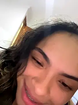 Snapshot of safadinhaquenteW chatting on October 28, 2025, 9:58 pm safadinhaquenteW online show from October 28, 2025, 9:58 pm