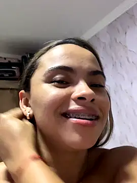 Snapshot of safadinhaquenteW chatting on November 19, 2025, 9:15 pm safadinhaquenteW online show from November 19, 2025, 9:15 pm