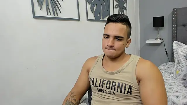 violeta and maxx online show from November 15, 2025, 12:25 am