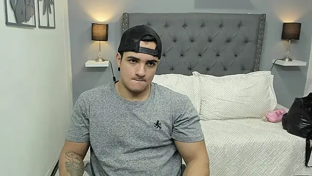 violeta and maxx online show from December 18, 2025, 12:16 am