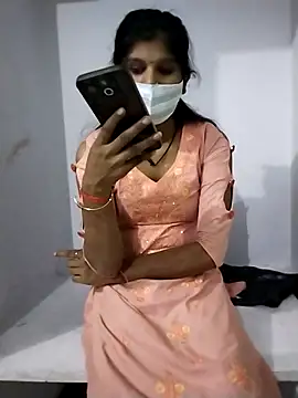 Hina School online show from October 26, 2025, 11:54 am