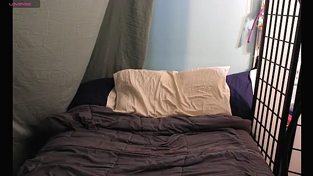 MagicalGirlFrieren online show from November 9, 2025, 1:42 am