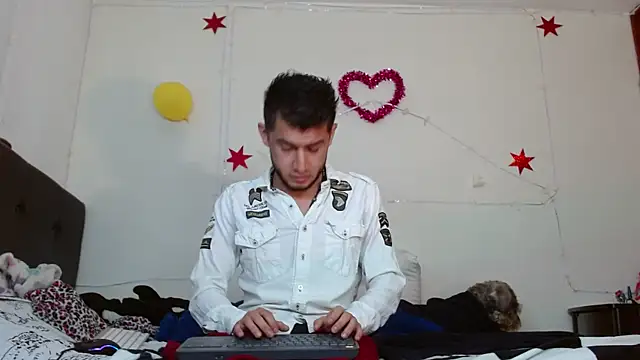 picante70  online show from October 17, 2025, 11:12 am