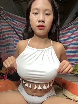 namicute online show from February 26, 2026, 8:58 am