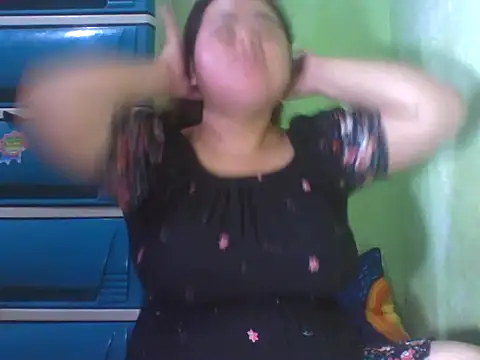 Snapshot of chubbybigtits_01 chatting on October 16, 2025, 4:32 am chubbybigtits 01 online show from October 16, 2025, 4:32 am