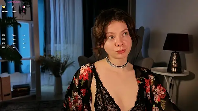 Snapshot of MelodySinclair chatting on April 6, 2026, 6:31 pm MelodySinclair online show from April 6, 2026, 6:31 pm