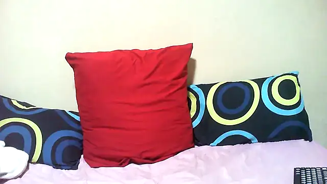 Snapshot of LICIOUSEBOOBSXX chatting on November 12, 2025, 8:01 pm LICIOUSEBOOBSXX online show from November 12, 2025, 8:01 pm