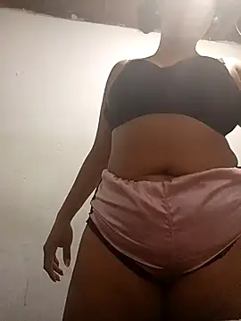 Snapshot of lacrespa24 chatting on October 29, 2025, 1:48 am lacrespa24 online show from October 29, 2025, 1:48 am