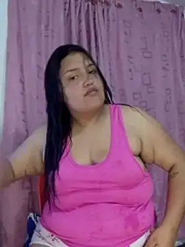 natt-bigass online show from December 19, 2025, 2:26 am