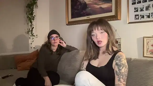 lill daddysgirl online show from January 13, 2026, 3:54 am