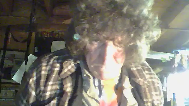 Snapshot of OldManOnline chatting on May 14, 2026, 7:00 pm OldManOnline online show from May 14, 2026, 7:00 pm