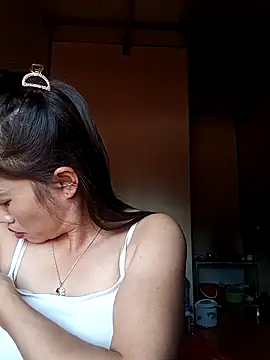 -Paige- online show from December 19, 2025, 3:10 am