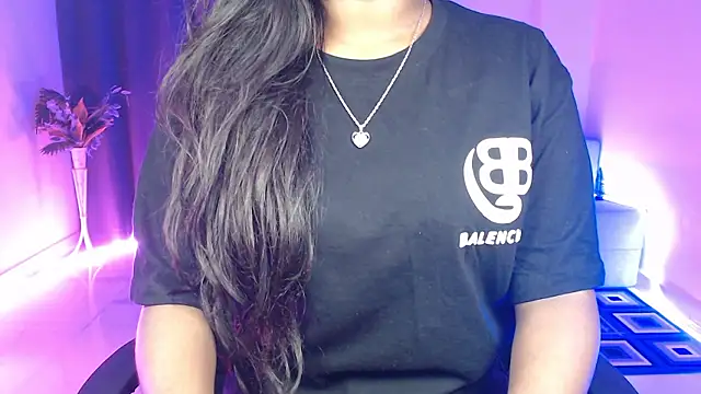 Rashiii  online show from January 18, 2026, 2:42 pm