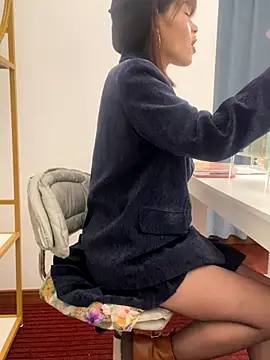 Snapshot of Best_love66 chatting on November 6, 2025, 1:53 am Best love66 online show from November 6, 2025, 1:53 am