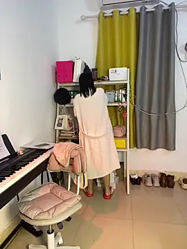 Snapshot of Best_love66 chatting on November 6, 2025, 3:05 pm Best love66 online show from November 6, 2025, 3:05 pm