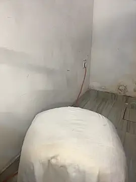 Snapshot of lulu_jasmine chatting on November 17, 2025, 4:00 pm lulu jasmine online show from November 17, 2025, 4:00 pm