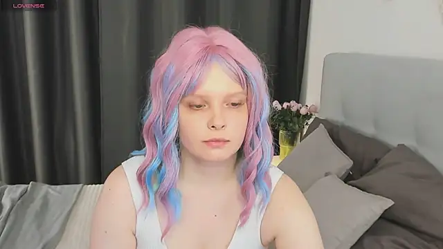 Stacy Starr online show from March 19, 2026, 6:35 am