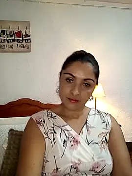 Mariapaula88 online show from November 8, 2025, 7:01 am