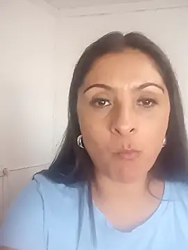 Mariapaula88 online show from October 29, 2025, 10:14 am