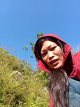 siusiu-00 online show from October 18, 2025, 12:56 am