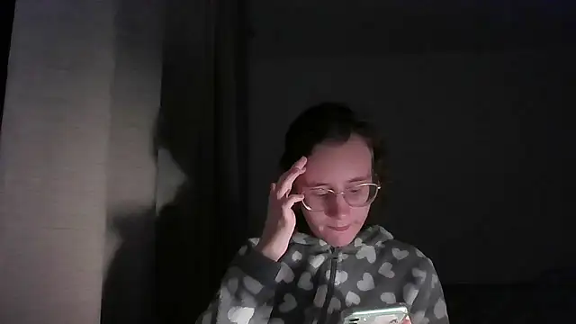 Snapshot of LuckySLove chatting on January 17, 2026, 9:07 pm LuckySLove online show from January 17, 2026, 9:07 pm