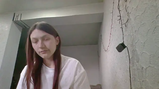 luna tt online show from March 9, 2026, 3:26 pm