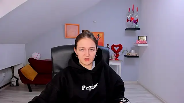 Snapshot of AnneWilsonn chatting on February 12, 2026, 1:22 pm AnneWilsonn online show from February 12, 2026, 1:22 pm