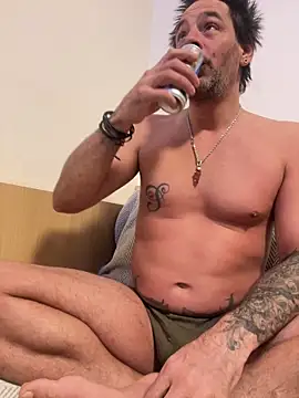  madbull  online show from February 22, 2026, 4:37 am