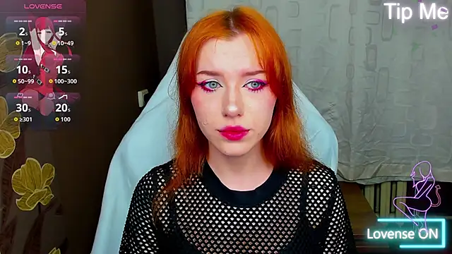 Snapshot of MeganNewCat chatting on May 3, 2026, 6:33 pm MeganNewCat online show from May 3, 2026, 6:33 pm