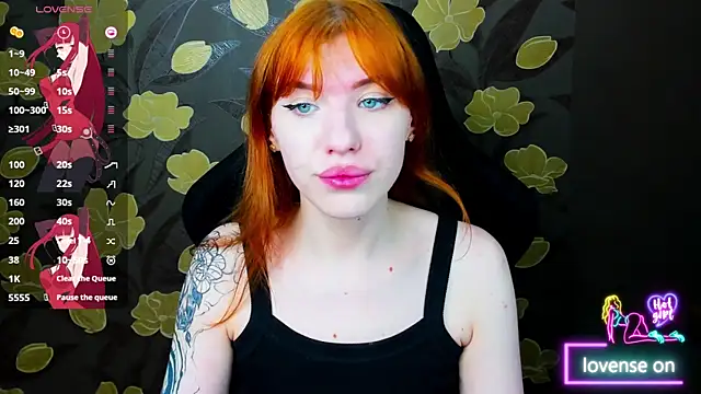 Snapshot of MeganNewCat chatting on April 14, 2026, 10:59 pm MeganNewCat online show from April 14, 2026, 10:59 pm