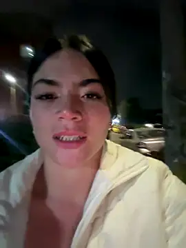 PamelaJonsom  online show from November 12, 2025, 12:15 am