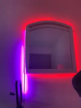 Snapshot of La-Gatiita-trans chatting on November 20, 2025, 11:33 am La-Gatiita-trans online show from November 20, 2025, 11:33 am