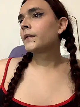 Snapshot of La-Gatiita-trans chatting on December 13, 2025, 11:44 pm La-Gatiita-trans online show from December 13, 2025, 11:44 pm