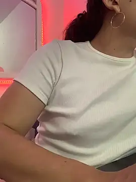 La-Gatiita-trans online show from April 2, 2026, 2:41 am