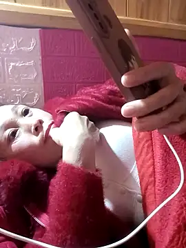 Snapshot of Manni_john chatting on December 15, 2025, 2:34 pm Manni john online show from December 15, 2025, 2:34 pm