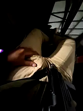 Snapshot of Raczos chatting on October 21, 2025, 3:17 am Raczos online show from October 21, 2025, 3:17 am