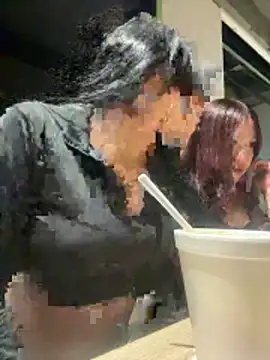 Nahomy cute1 online show from November 26, 2025, 2:22 am