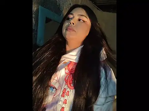 EliaStone05 online show from January 13, 2026, 4:38 am